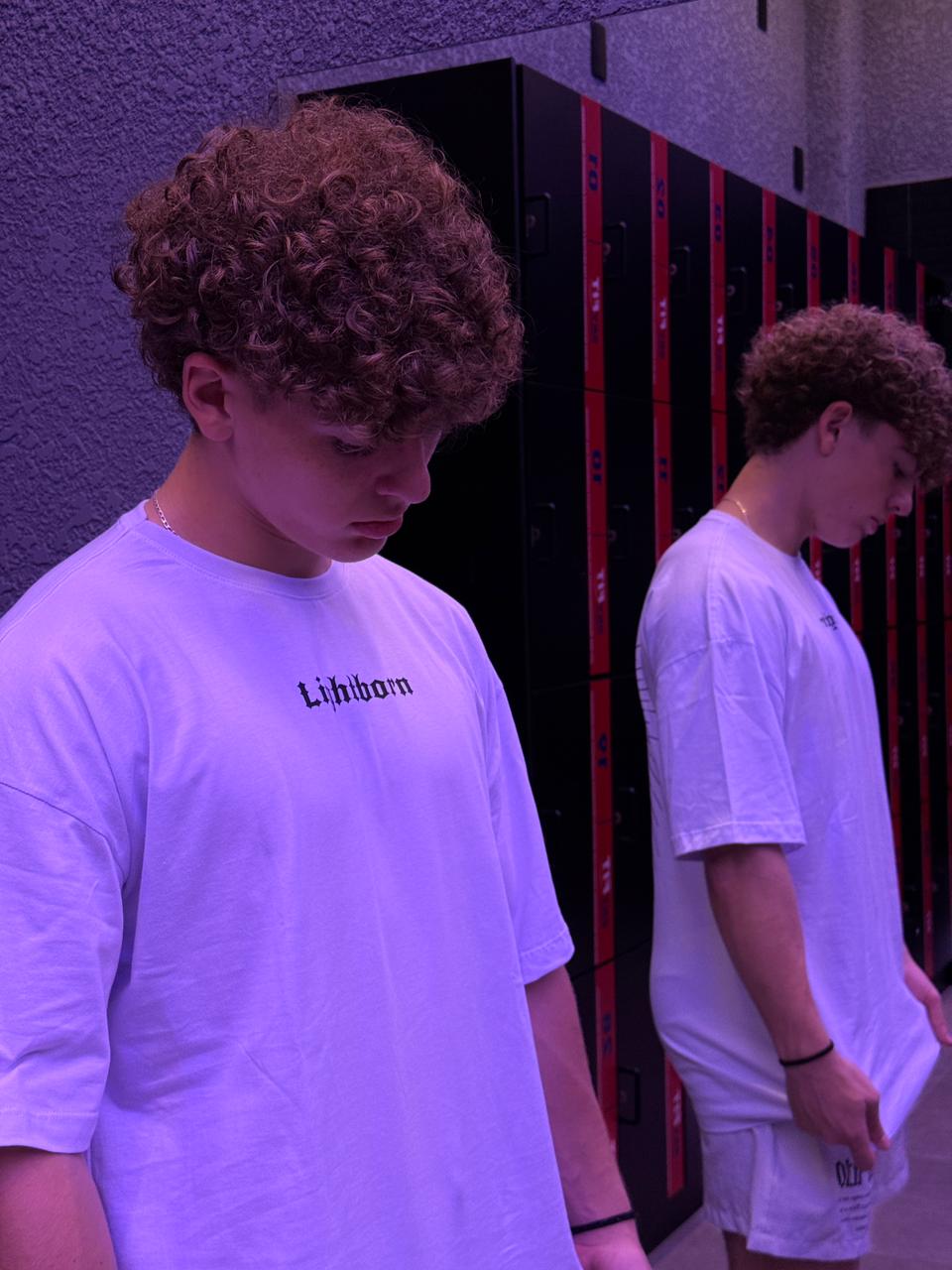 Alpha & Omega Tee - Frente